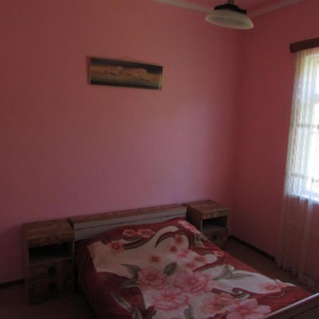 Joni Guest House Батуми Екстериор снимка