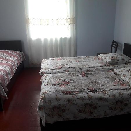 Joni Guest House Батуми Екстериор снимка