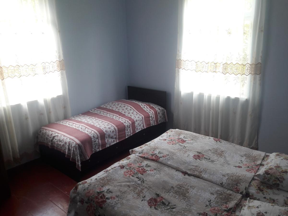 Joni Guest House Батуми Екстериор снимка